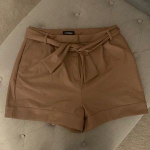 Express, camel colored, high waisted, shorts